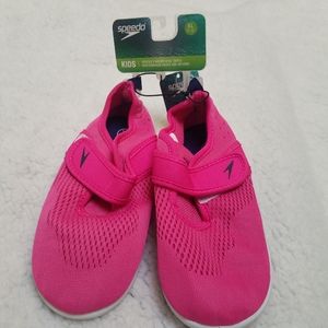 NWT Speedo Girls Shore Explore Water Shoes Sz XL